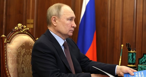 владимир_путин_(04-05-2023)_(1).jpg