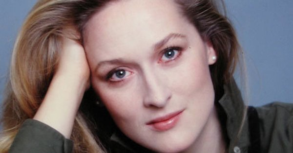10_feb_2022_meryl_streep_by_jack_mitchell_(1).jpg