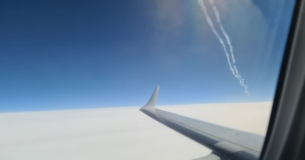 27_may_2022_contrail_flyby.jpg