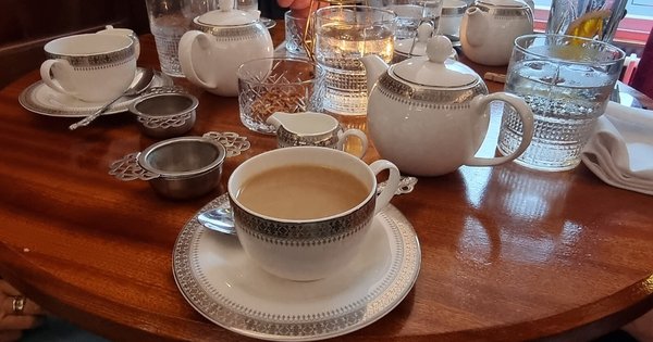 afternoon_tea.jpg
