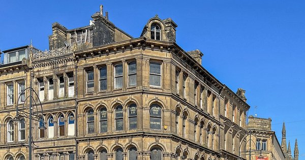 bradford-_cropped.jpg
