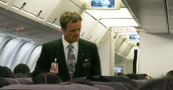flight_attendant-_cropped.jpg