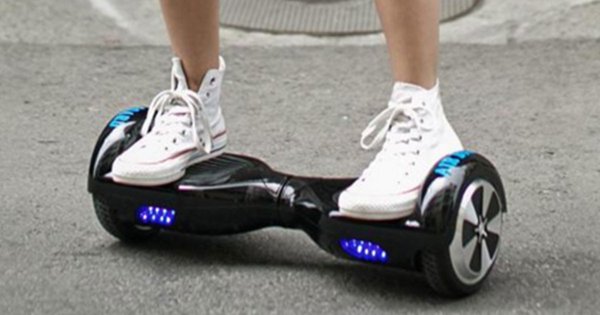 ff-wp-files/2015/12/hoverboard-self-balancing-scooter-social.jpg