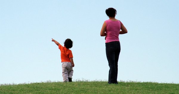 ff-wp-files/2015/11/mother-child-social.jpg