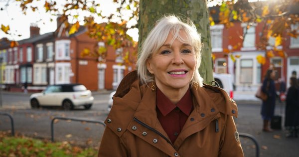 nadine_dorries_(2021)_e_(1).jpg