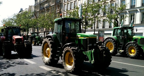 tractors-_cropped.jpg