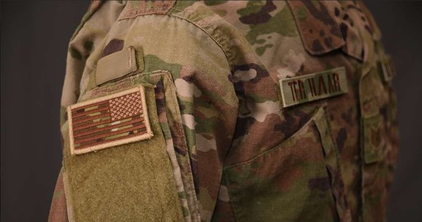 us_army_uniform_resized.jpg