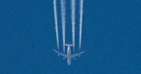 vapour_trails.jpg